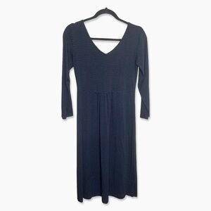 AGNES B. Dress Size 2 Navy White Color Dot Design Stretchy GUC